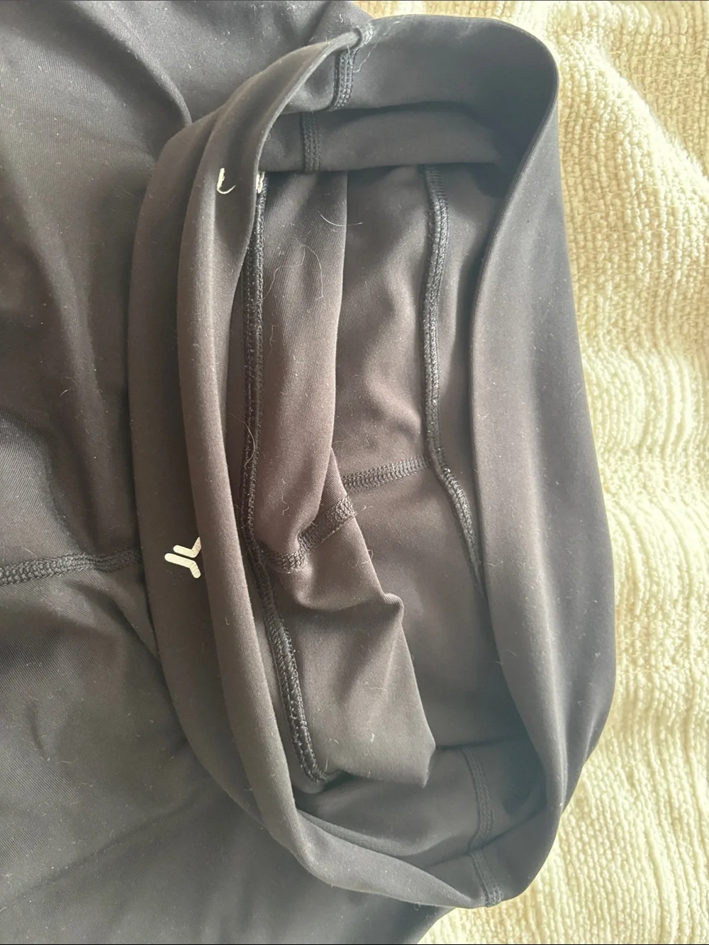 Old Navy Black High-Waist Leggings - Picture 8 of 8